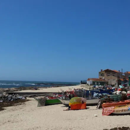 Rent this 2 bed apartment on Praia Mar in Rua da Praia, 4485-717 Vila do Conde