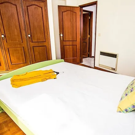 Rent this 2 bed condo on Parque de Campismo da Barra in Rua Diogo Cão 125, 3830-772 Gafanha da Nazaré