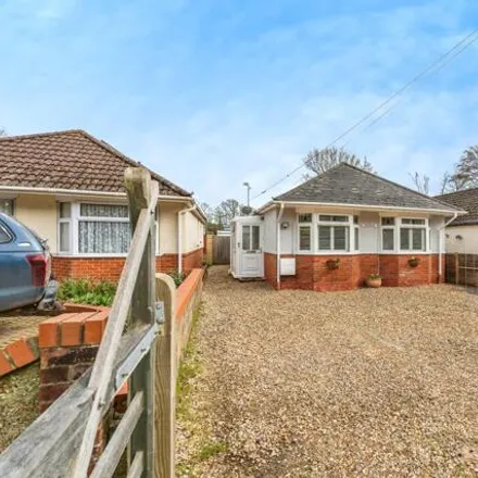 Buy this 3 bed house on Twiggs Lane in Marchwood, SO40 4UN