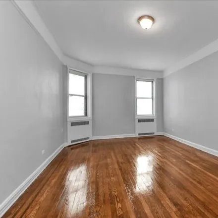 Buy this studio apartment on 155-01 90th Avenue in New York, NY 11432