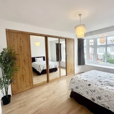 Rent this 4 bed apartment on London in SE6 2QQ, United Kingdom