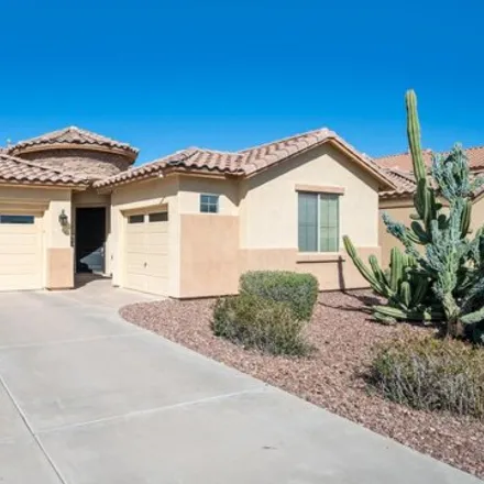 Buy this 3 bed house on 2286 East Redwood Court in Chandler, AZ 85286