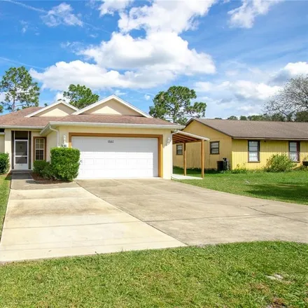 Buy this 2 bed house on 1537 West Parkway in Cypress Lake Estates, DeLand