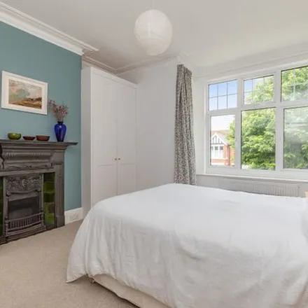 Image 3 - Walsingham Road, Hove, BN3 4FW, United Kingdom - Townhouse for rent