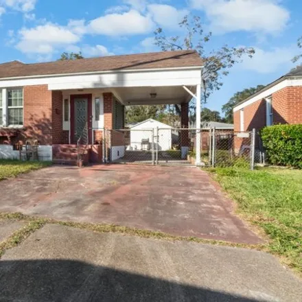 Buy this 3 bed house on 383 East 47th Street in Pearl Court, Jacksonville