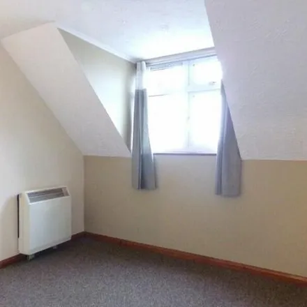 Image 4 - Castle View School, Furtherwick Road, Canvey Island, SS8 7FH, United Kingdom - Apartment for sale