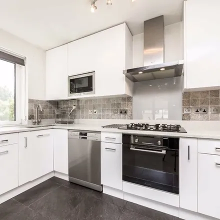 Rent this 2 bed apartment on Hill View in Primrose Hill Road, Primrose Hill