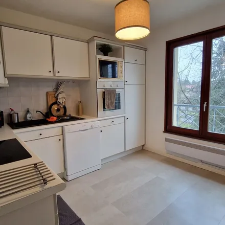 Rent this 3 bed apartment on 4 Rue du Moulin à Vent in 68100 Mulhouse, France