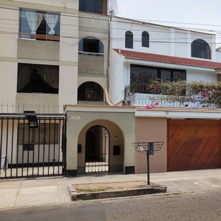 Image 2 - Los Ingenieros Avenue, La Molina, Lima Metropolitan Area 15012, Peru - House for sale