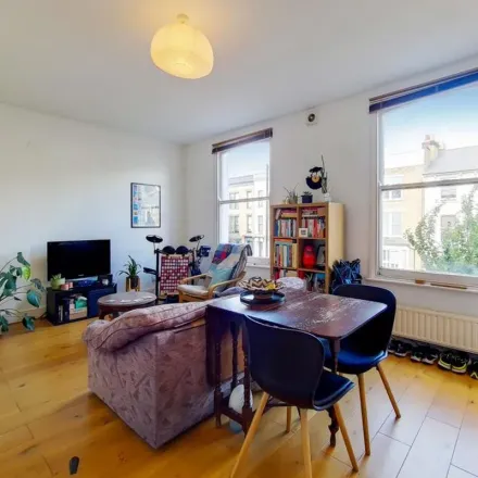 Image 1 - 160-162 Graham Road, London, E8 1AJ, United Kingdom - Apartment for rent