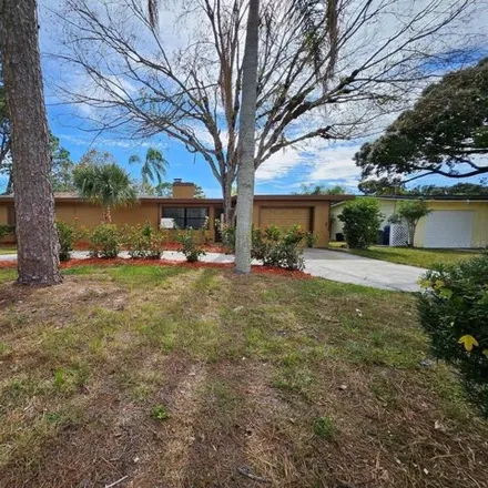 Rent this 3 bed house on 580 Westwinds Drive in Pinellas County, FL 34683