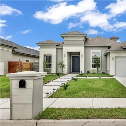 Rent this 4 bed house on West Ozark Avenue in Timberhill Villa Number 4 Colonia, McAllen