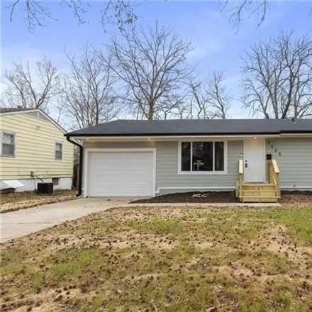 Buy this 3 bed house on 7621 East 48th Street in Kansas City, MO 64129