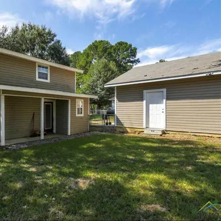 Image 2 - 23000 Edgewater Drive, Berryville, Henderson County, TX 75763, USA - House for sale