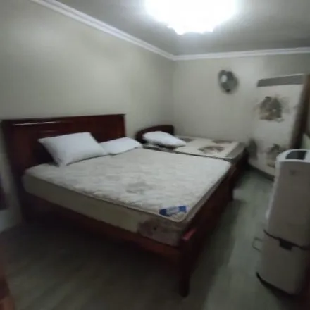 Rent this 3 bed apartment on Hostal Tu Ventura in Avenida Jaime Roldós Aguilera, 241550