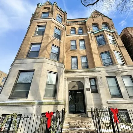Rent this 2 bed apartment on 3439-3443 North Elaine Place in Chicago, IL 60657