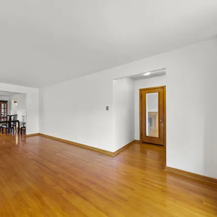 Image 5 - 11627-11629 South Campbell Avenue, Chicago, IL 60655, USA - House for sale