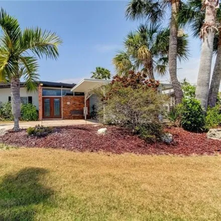 Rent this 3 bed house on 434 41st Avenue in Saint Pete Beach, Pinellas County