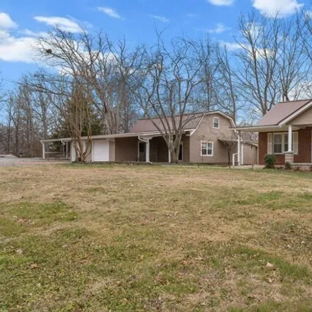 Buy this 3 bed house on 1004 Loggin Lane in Charlotte, Dickson County