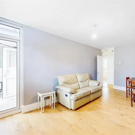 Rent this 3 bed apartment on Thornaby House in Canrobert Street, London