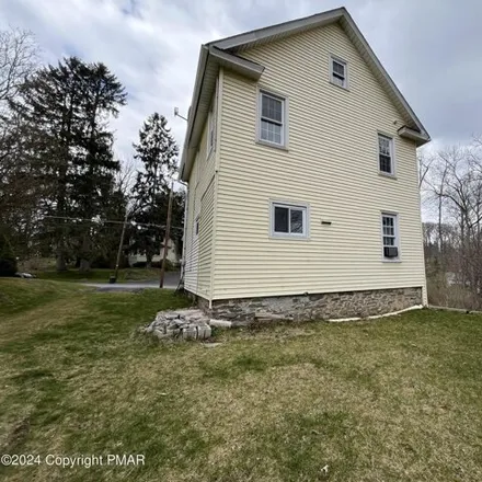 Image 5 - 591 Center Street, Clarks Summit, Lackawanna County, PA 18411, USA - House for sale