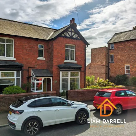Buy this 4 bed house on Park Avenue in Scarborough, North Yorkshire