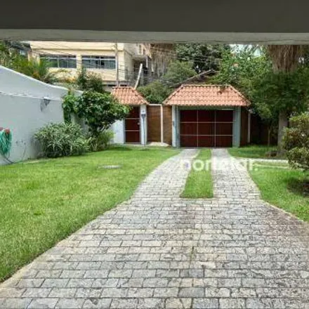 Buy this 3 bed house on Rua Ilicinia in Horto Florestal, Região Geográfica Intermediária de São Paulo - SP