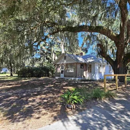 Buy this 2 bed house on 1210 Madrid Ave in Port Royal, South Carolina