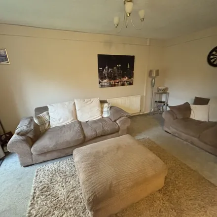 Rent this 3 bed apartment on 6 Plymouth Road in Barry, CF62 5UF