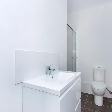 Rent this 2 bed duplex on Kokoda Road in Morisset NSW 2264, Australia