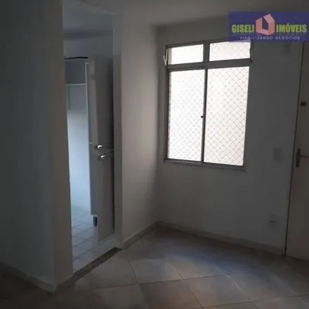 Rent this 2 bed apartment on Rua Gregória de Fregel in Bairro dos Casa, São Bernardo do Campo - SP