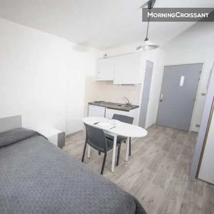 Rent this studio room on Toulouse