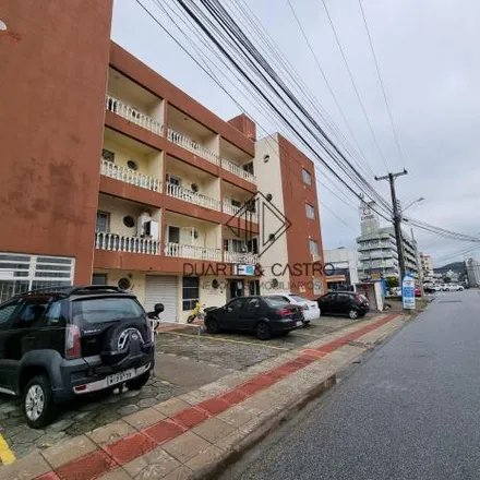 Buy this studio apartment on Rua Cardeal Câmara in Barreiros, São José - SC