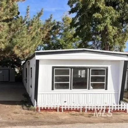 Buy this studio apartment on 8417 W Fairview Ave Trlr 20 in Boise, Idaho
