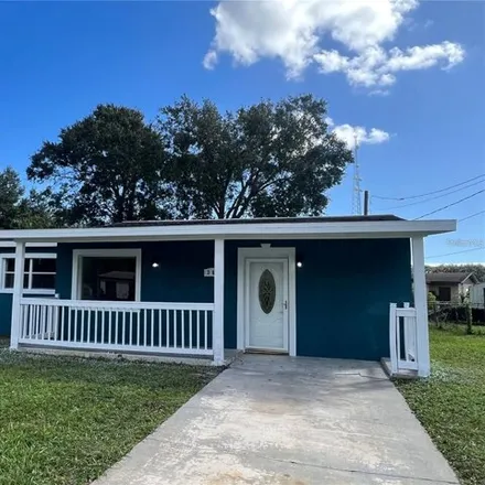 Rent this 3 bed house on 310 North Lakeview Boulevard in Cocoa West, Brevard County