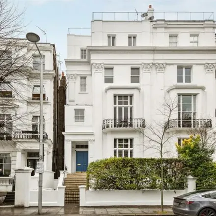 Rent this 2 bed apartment on Russian Embassy School in 21-23 Pembridge Villas, London