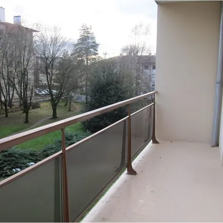 Rent this 3 bed apartment on Polytech Annecy-Chambéry in 5 Chemin de Bellevue, 74940 Annecy