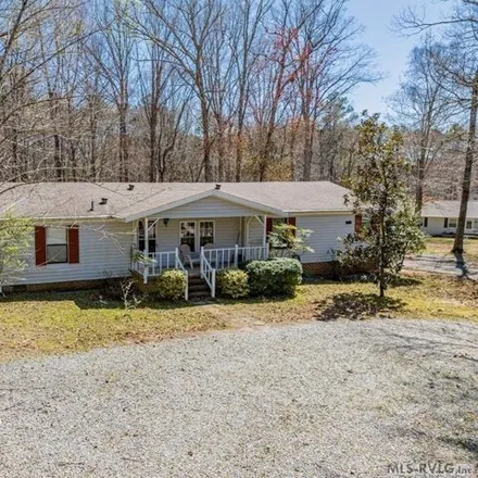 Buy this studio apartment on 199 Ashley Place in Warren County, NC 27850