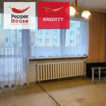 Image 1 - Młodzieżowy Dom Kultury nr 2 im. dra Henryka Jordana, Bielicka, 85-136 Bydgoszcz, Poland - Apartment for sale