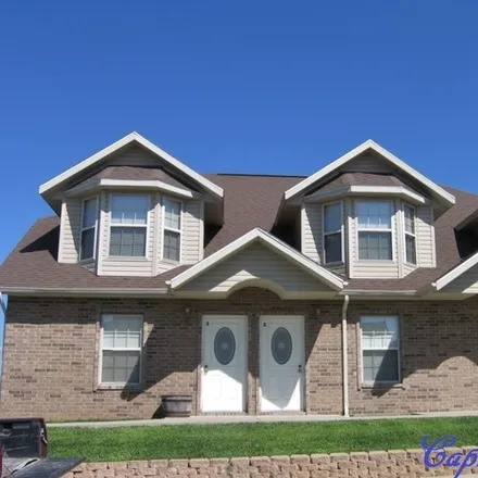Rent this 2 bed townhouse on 1415 Frosty Dr