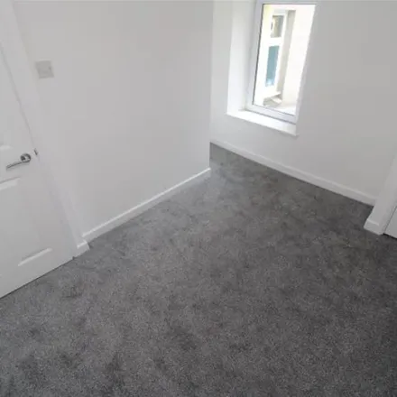 Rent this 2 bed townhouse on unnamed road in Abertillery, NP13 1DL