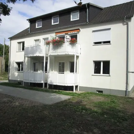 Image 4 - Straße der Einheit 37, 06179 Teutschenthal, Germany - Apartment for rent