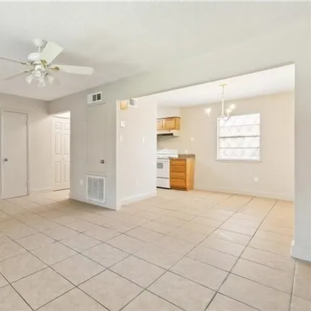 Image 5 - 4909 Wabash Street, Metairie, LA 70001, USA - Townhouse for rent