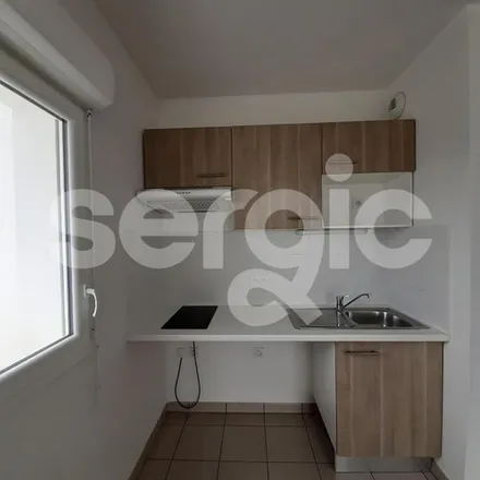 Image 3 - 13 Rue de la Paix, 33150 Cenon, France - Apartment for rent