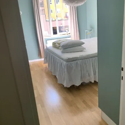 Rent this 2 bed apartment on Vattugatan in 172 33 Sundbybergs kommun, Sweden