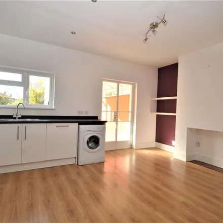 Image 3 - 66 Thornleigh Road, Bristol, BS7 8PJ, United Kingdom - Apartment for rent
