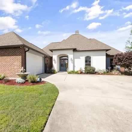 Buy this 3 bed house on 37447 Dutchtown Crossing Avenue in Ascension Parish, LA 70737