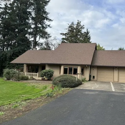 Buy this 4 bed house on 10650 Southwest Tonquin Loop in Sherwood, OR 97140