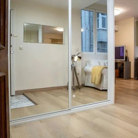 Rent this 2 bed apartment on Madrid in Río, Calle de la Virgen de la Roca
