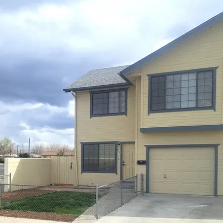 Rent this 3 bed house on 867 West Center Street in Fallon, NV 89406
